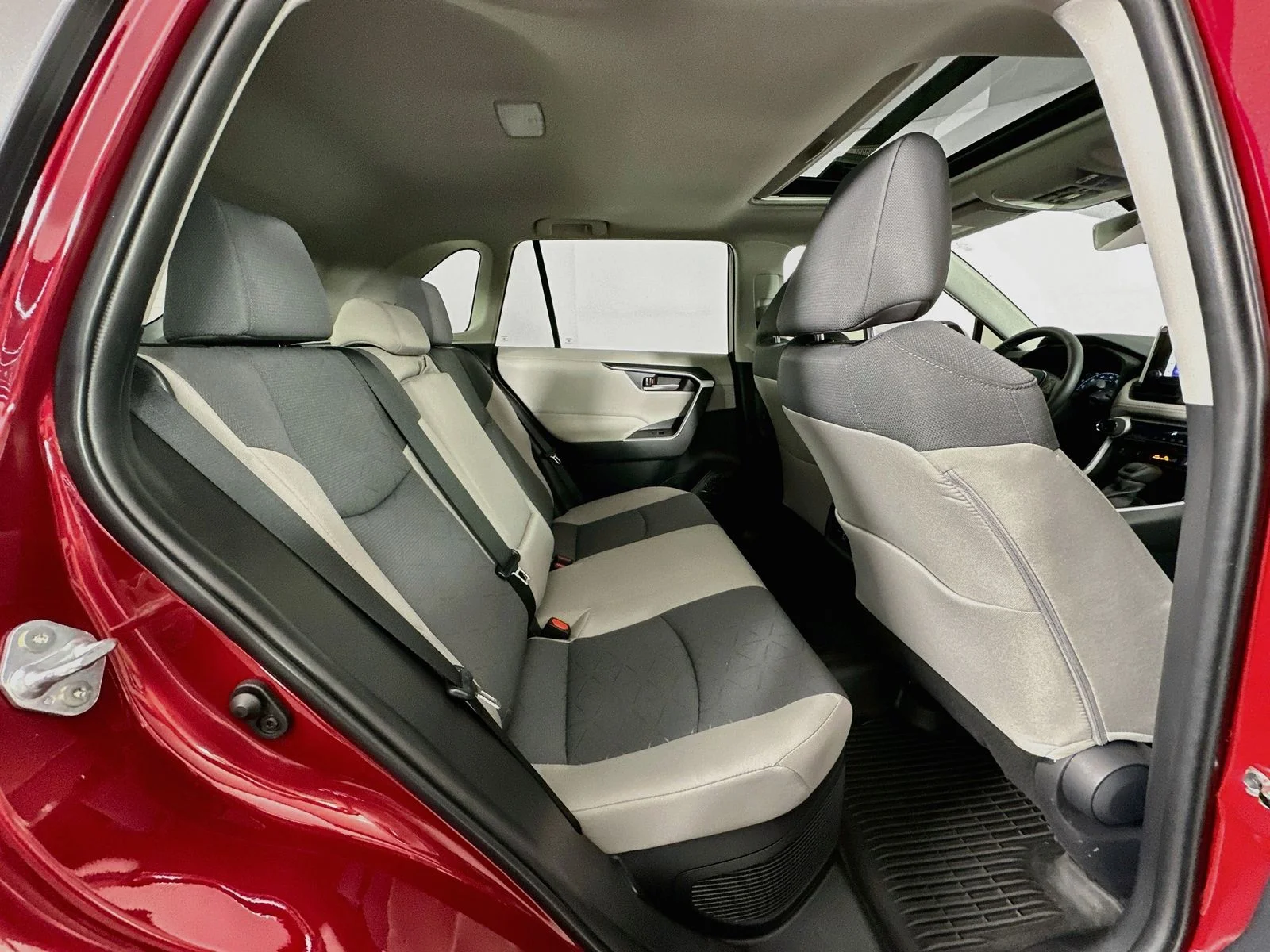 Certified Used 2025 Red Toyota XLE image 28