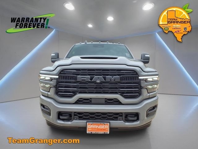 New 2026 Ceramic Gray Clear-Coat Exterior Paint RAM Laramie image 7