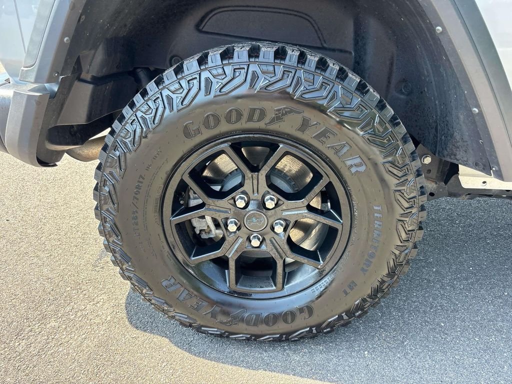 Used 2024 Silver Jeep Willys 4xe image 32