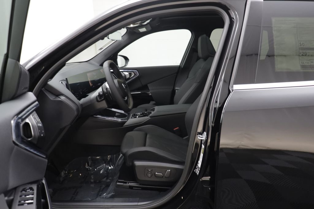 New 2026 Black Sapphire Metallic BMW 30 xDrive image 6