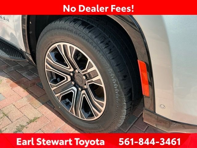 Used 2024 Silver Jeep Series II image 55