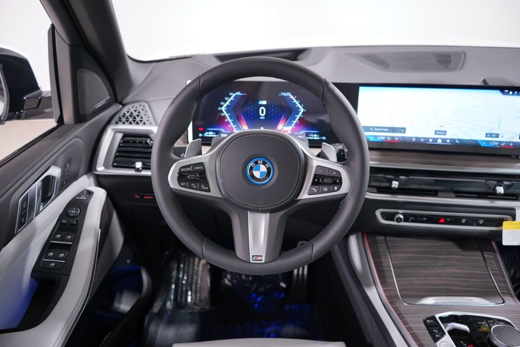New 2026 Alpine White BMW xDrive50e image 9
