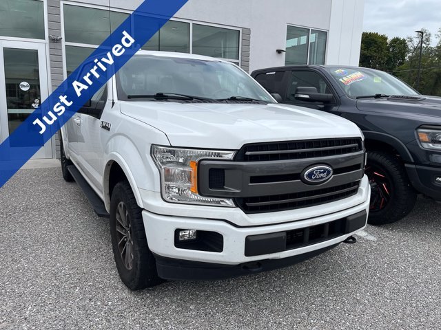 Used 2018 Oxford White Ford XLT image 1