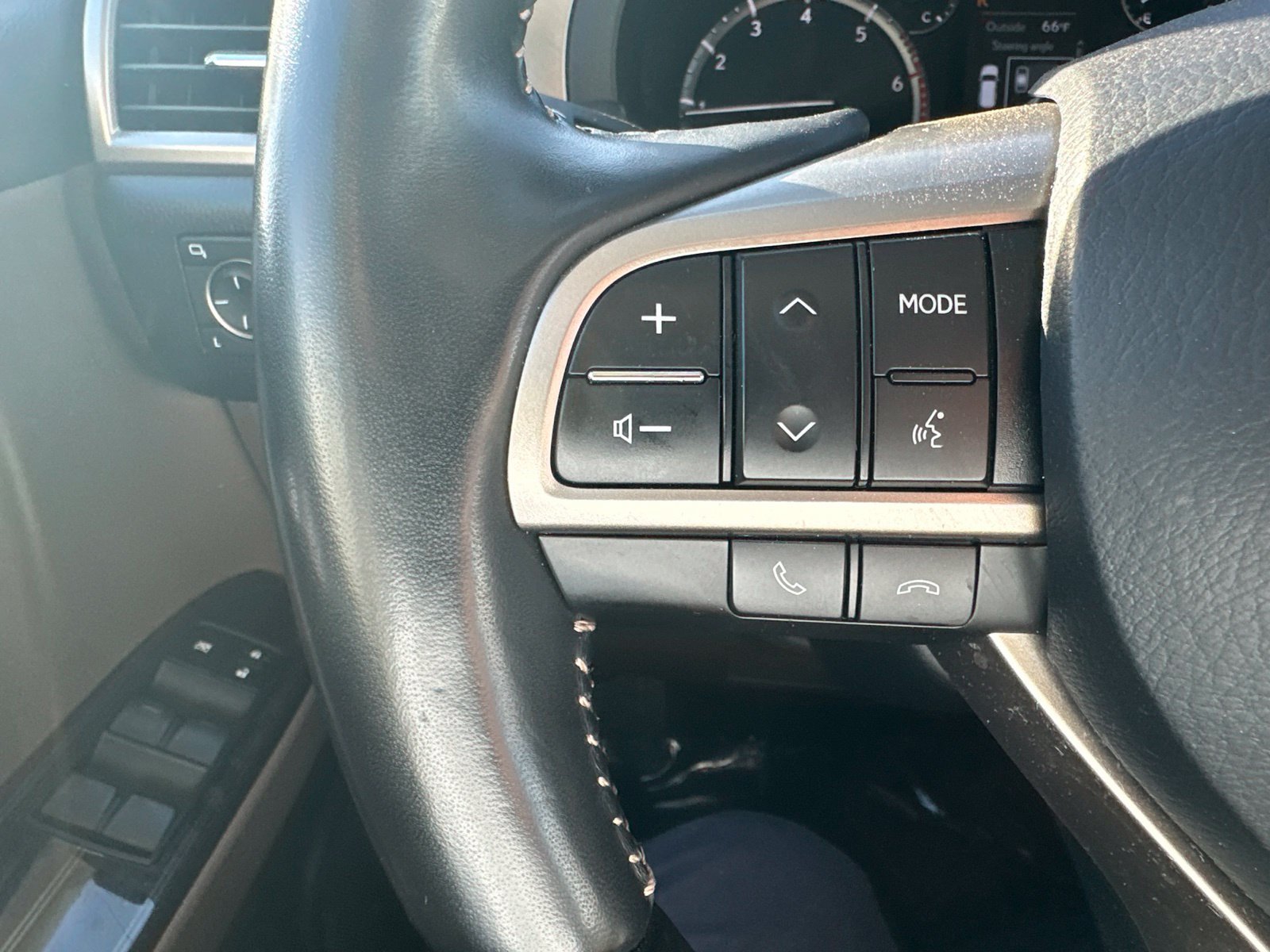 Used 2021 Onyx Black Lexus 460 image 12