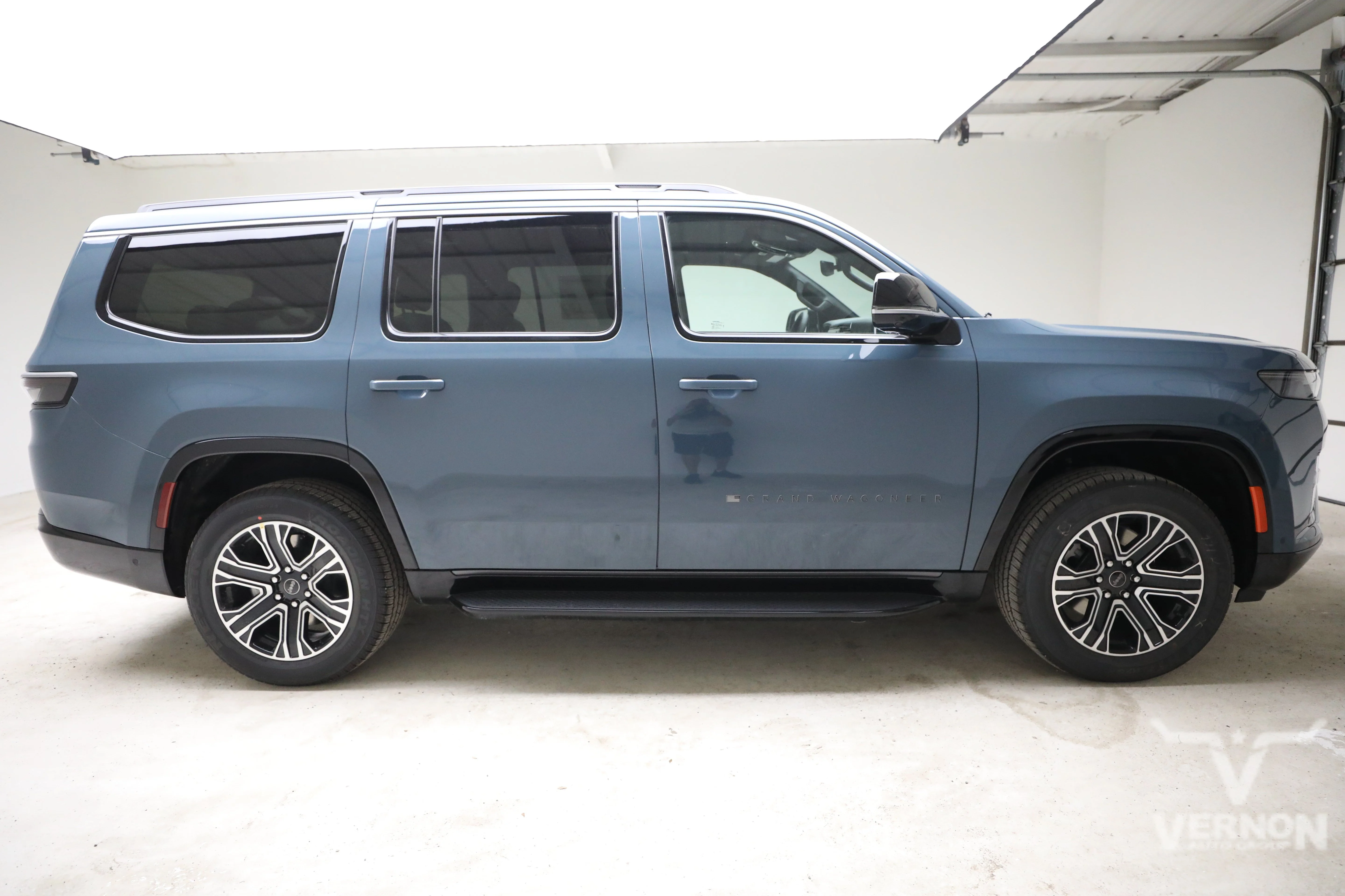 New 2026 Jeep Grand Wagoneer Base 4x4