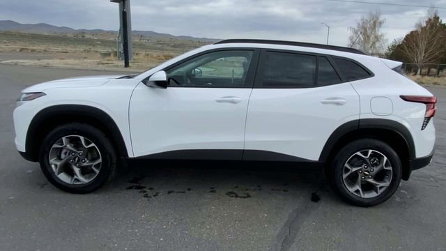 2026 Chevrolet Trax LT - Photo 5