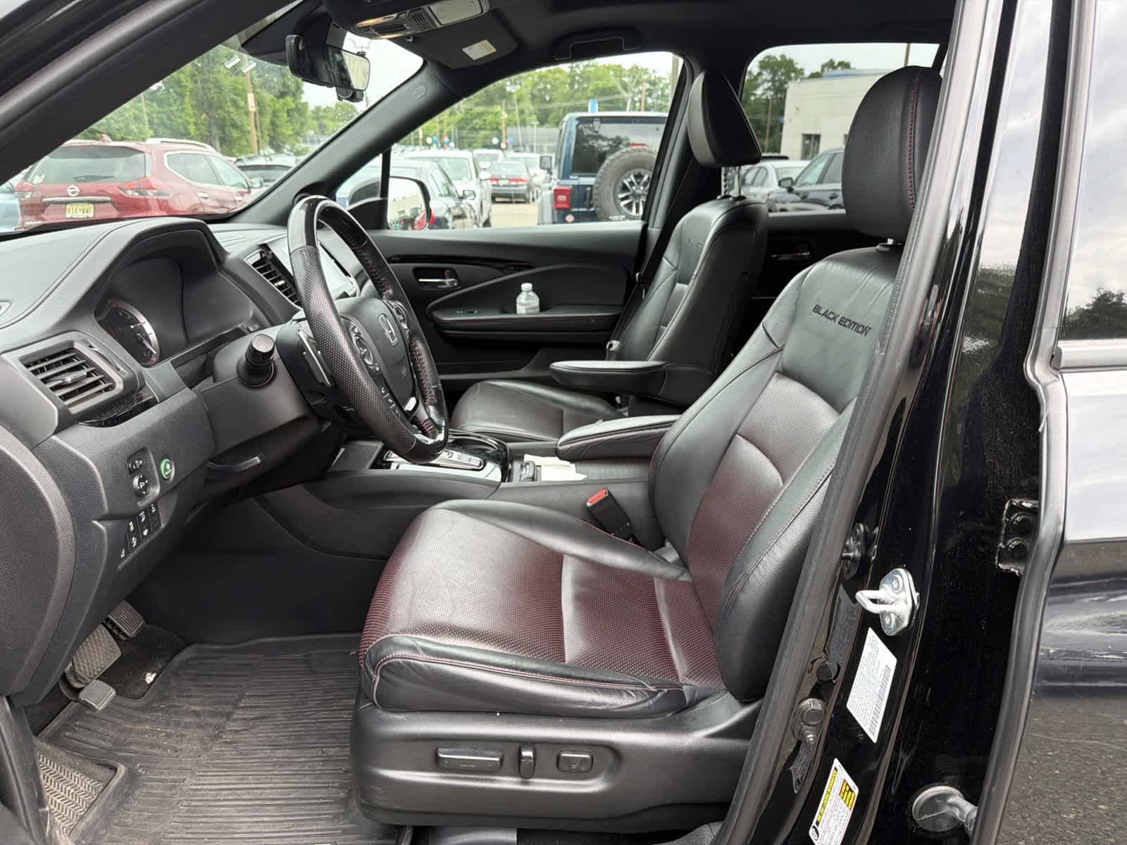 Used 2022 Crystal Black Pearl Honda Black Edition image 12