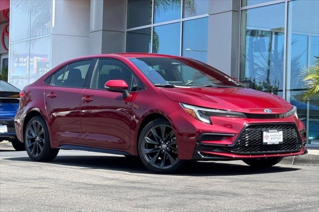 Certified Used 2023 RUBY FLARE PEARL Toyota  image 2