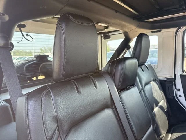Used 2020 White Jeep Rubicon image 45