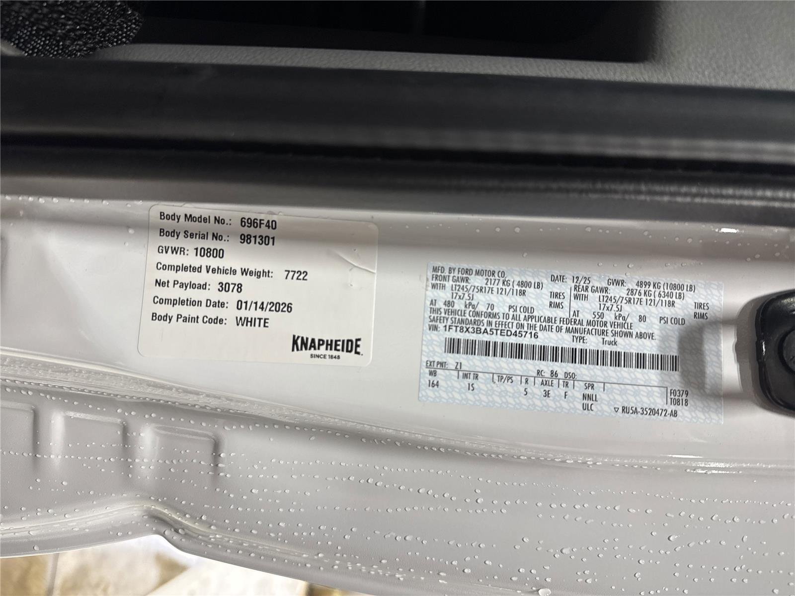 New 2026 Oxford White Ford F-350® XL image 15