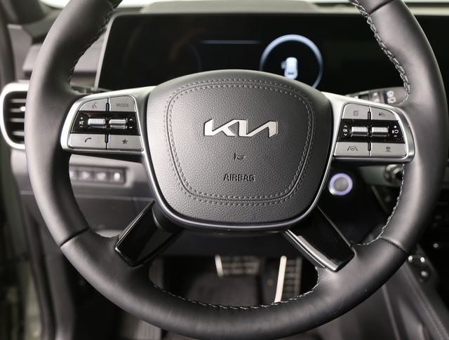 Certified Used 2025 Gray Kia SX-Prestige X-Line image 14