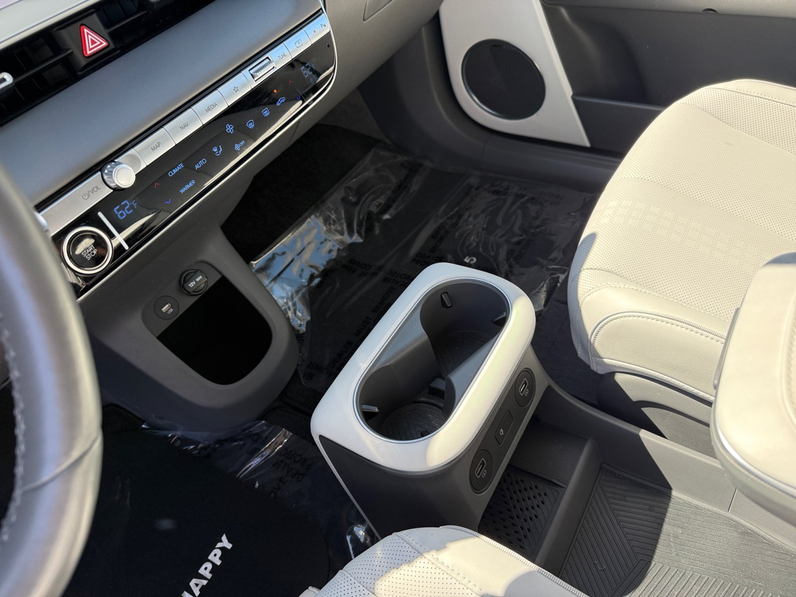Certified Used 2024 White Hyundai Limited image 13