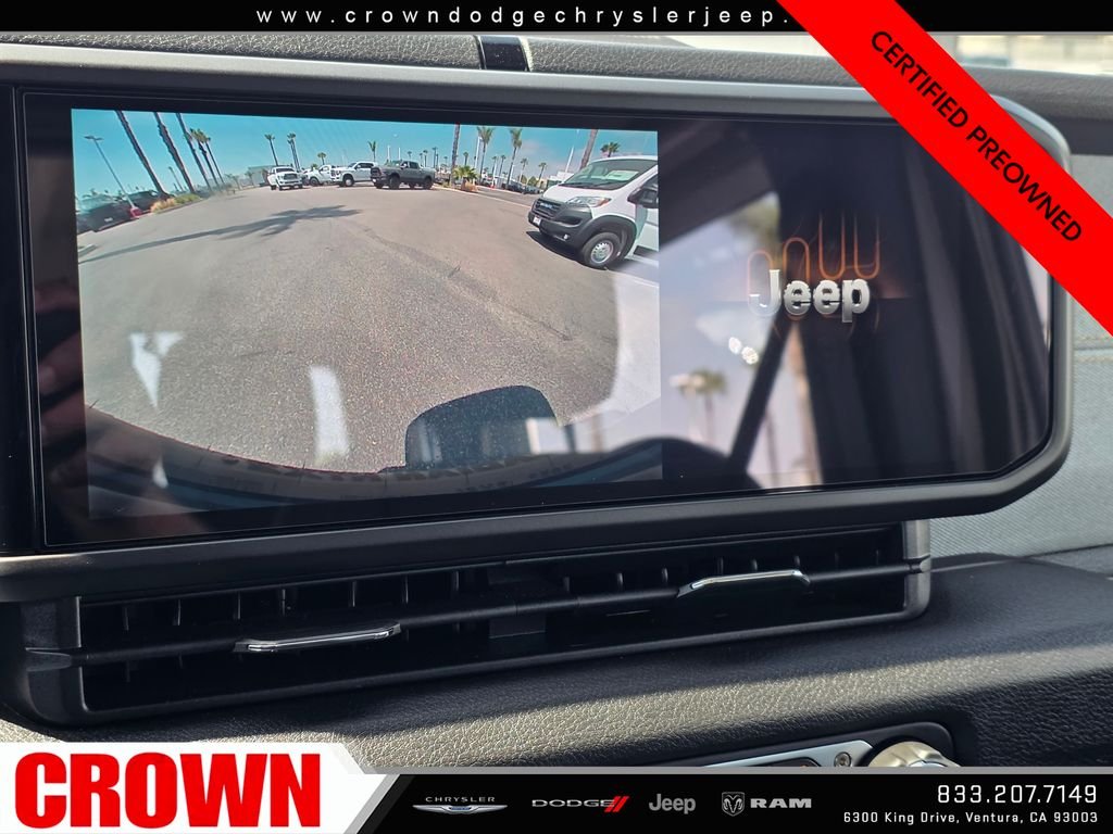 Certified Used 2025  Jeep Sport image 22