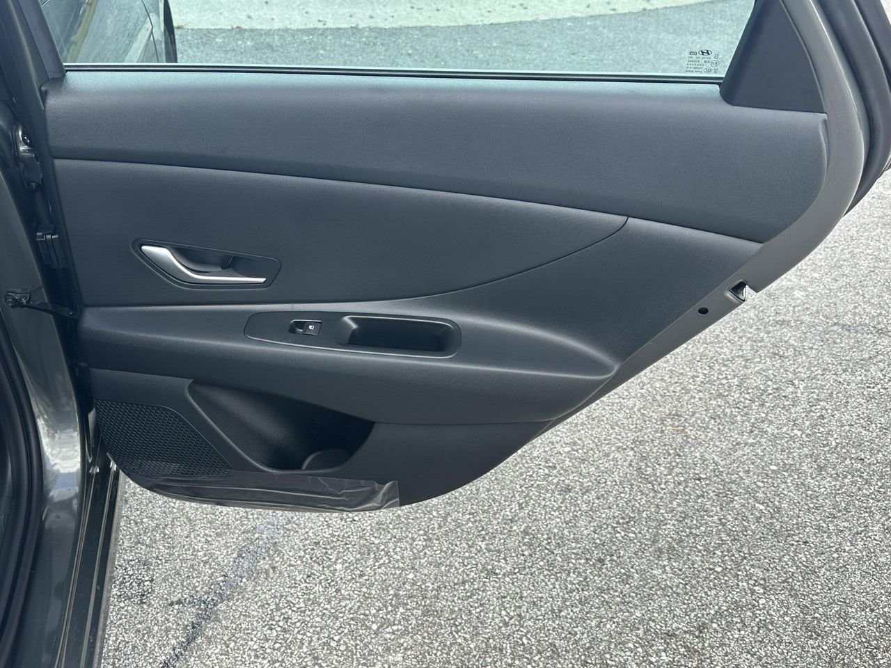 New 2026 Amazon Gray Hyundai SE image 15