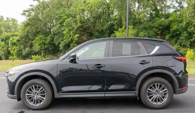 Used 2020 Black Mazda Touring image 9