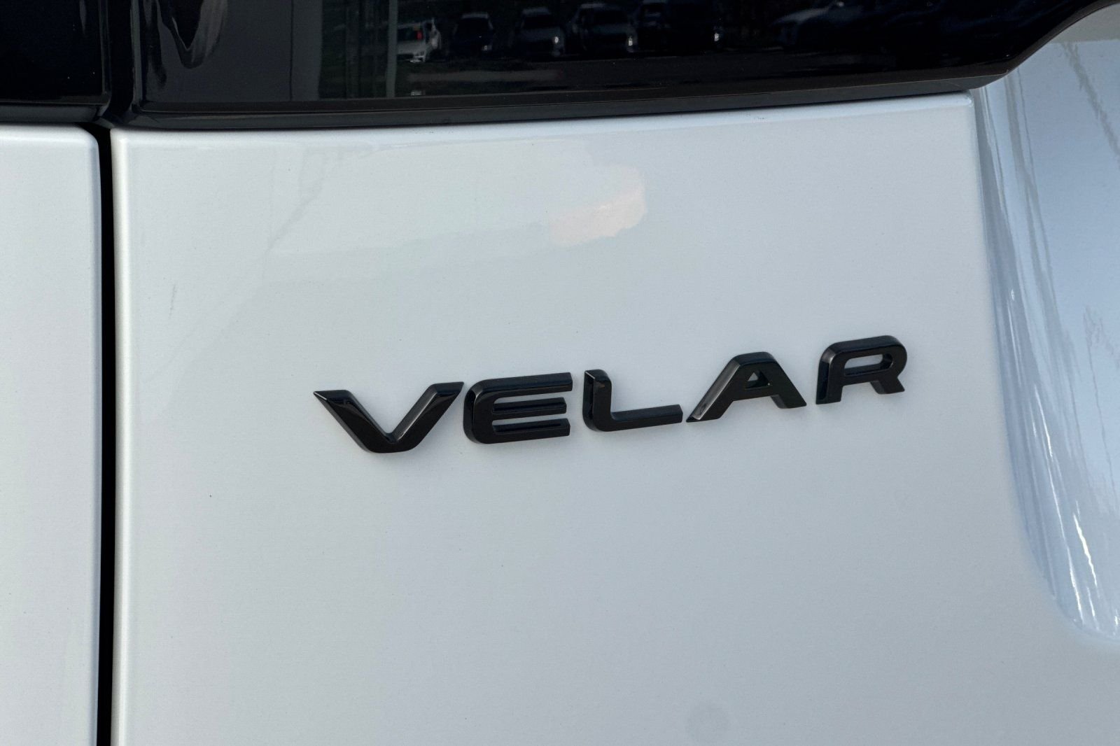 New 2026 Fuji White Land Rover S image 33