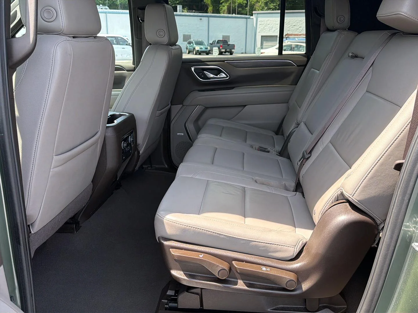 Used 2024 Silver Sage Metallic Chevrolet LT image 11