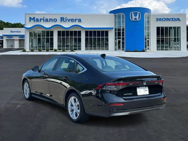 2024 Honda Accord LX - Photo 7