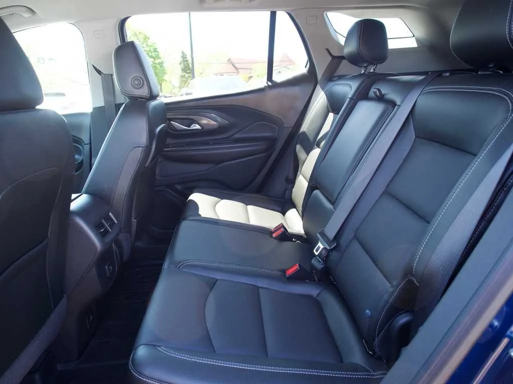 2023 GMC Terrain SLT - Photo 24