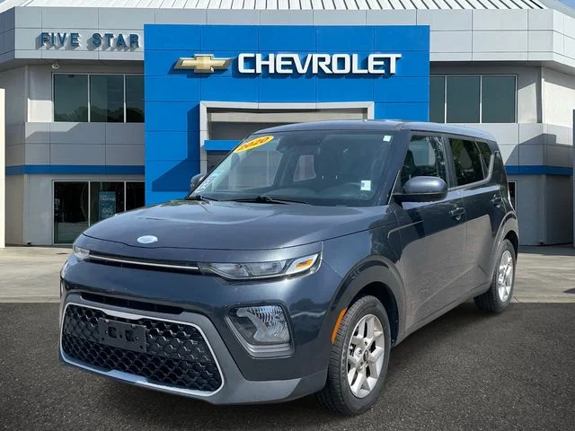 Used 2020 Gray Kia S image 3