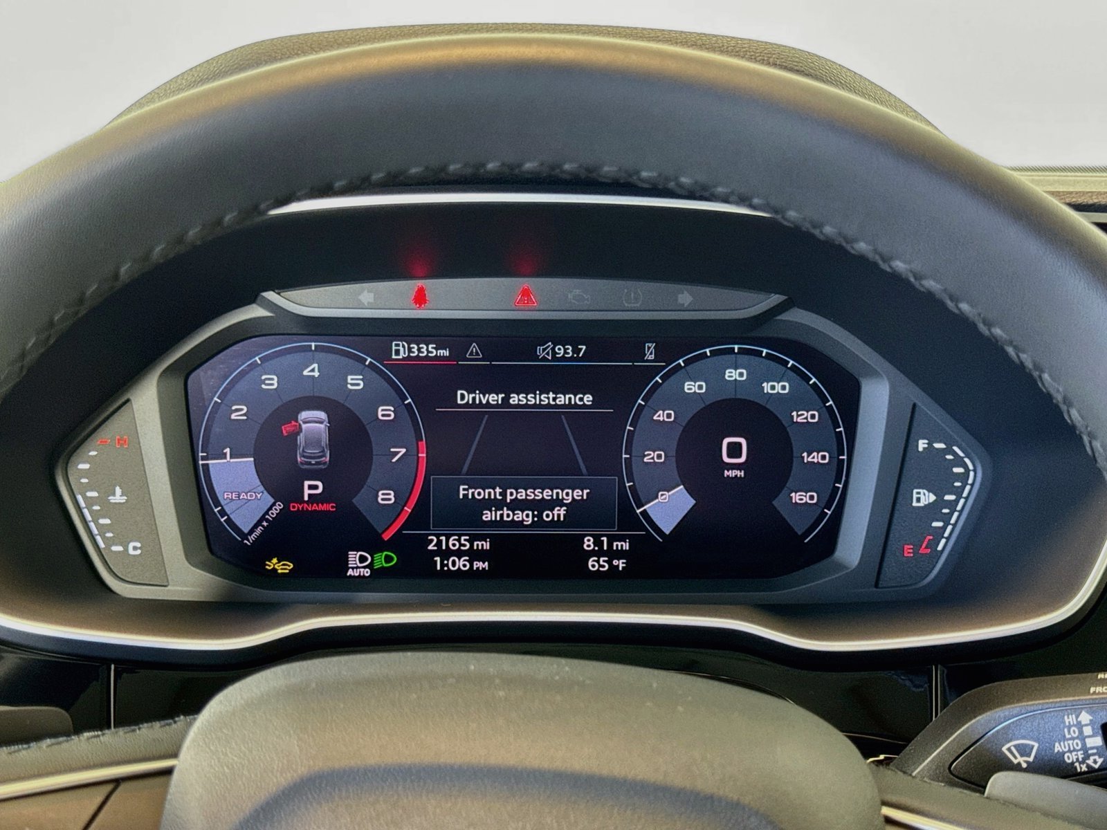 Used 2025 Glacier White Audi S line Premium image 12