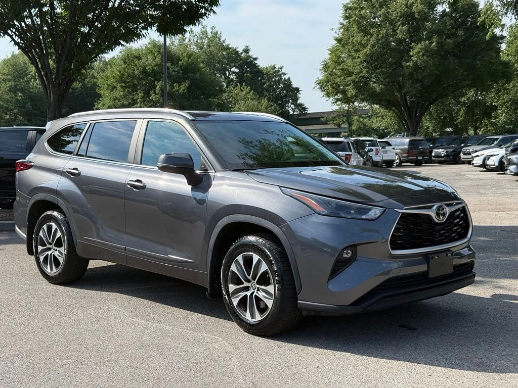 Used 2023 Gray Toyota XLE image 1