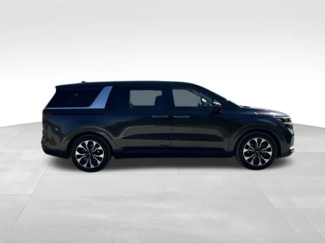 Certified Used 2024  Kia EX image 2