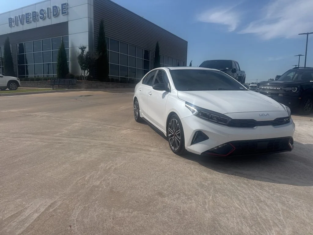 2023 Kia Forte GT DCT's photo