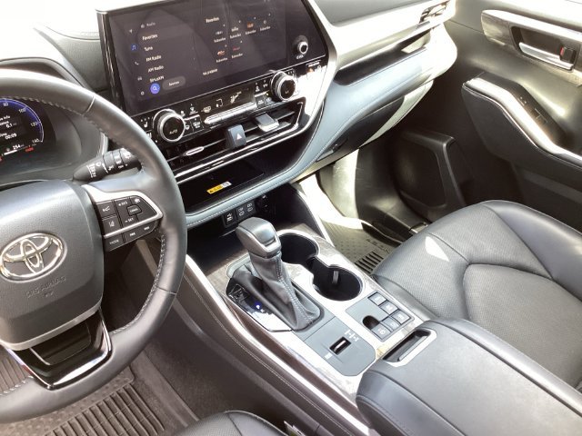 Used 2024 Black Toyota Limited image 27