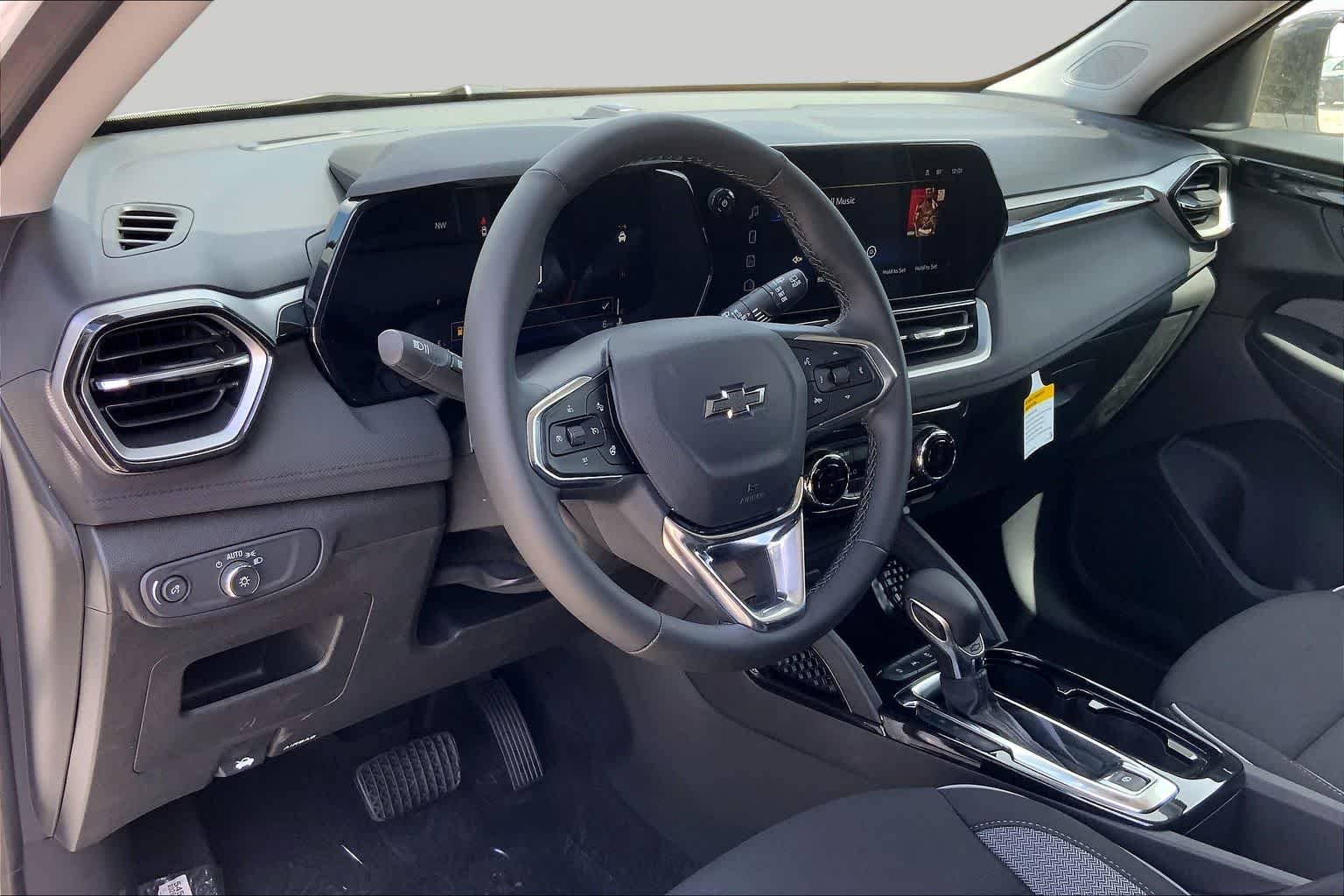 2026 Chevrolet Trailblazer LT - Photo 9