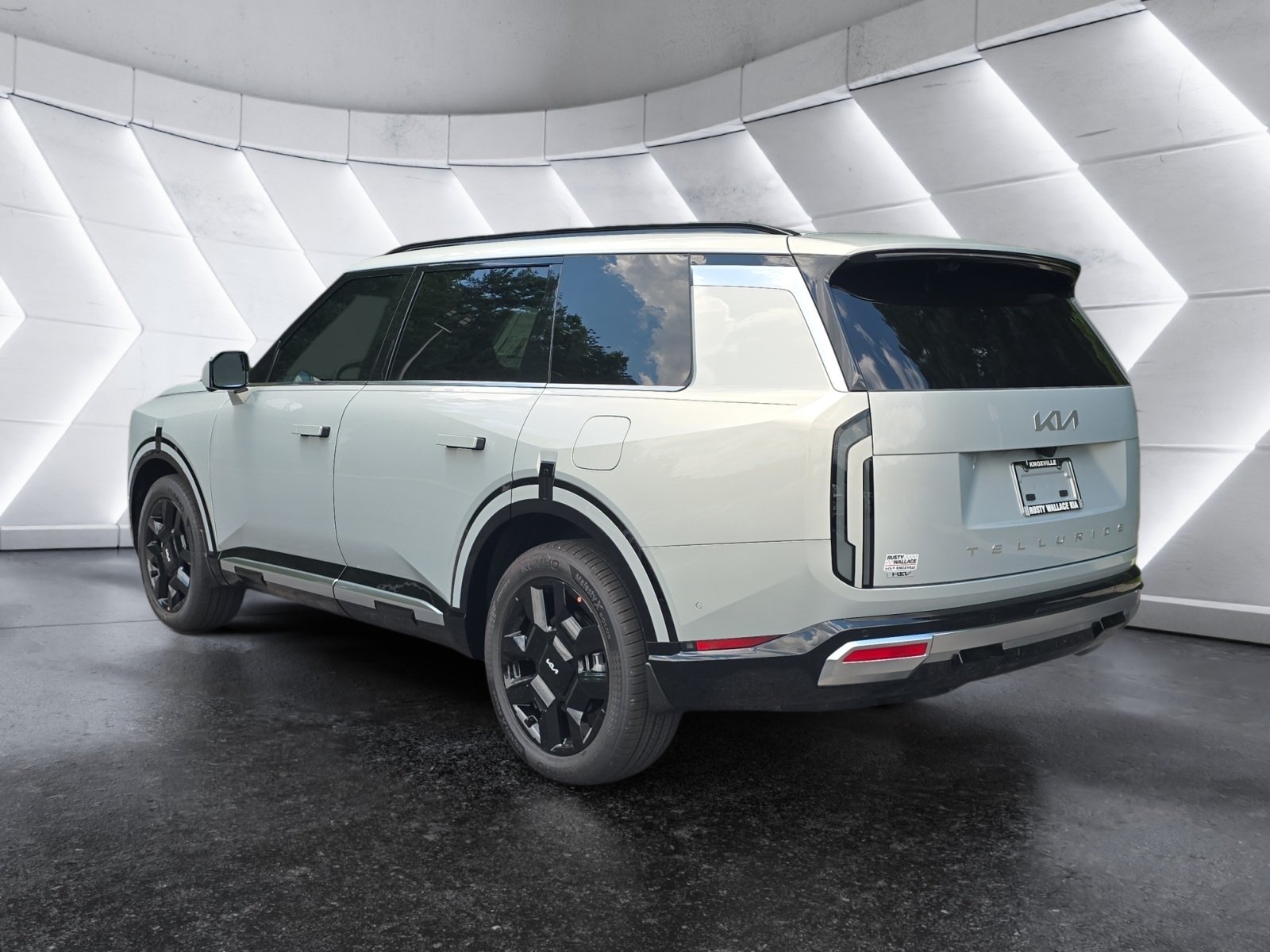 New 2027 Ivory Silver Kia SX-PRESTIGE image 3