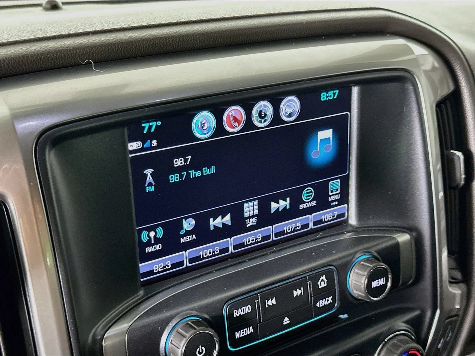 Used 2019 BLACK Chevrolet LTZ image 16