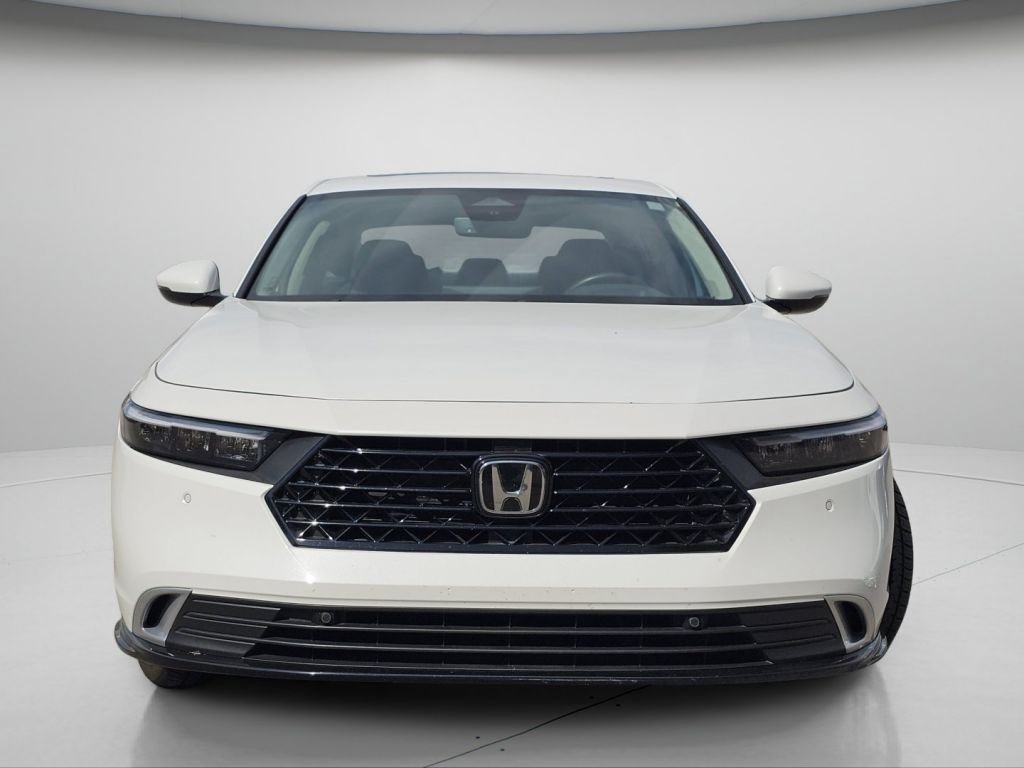 Certified Used 2025 Platinum White Pearl Honda HYBRID TOURING image 42