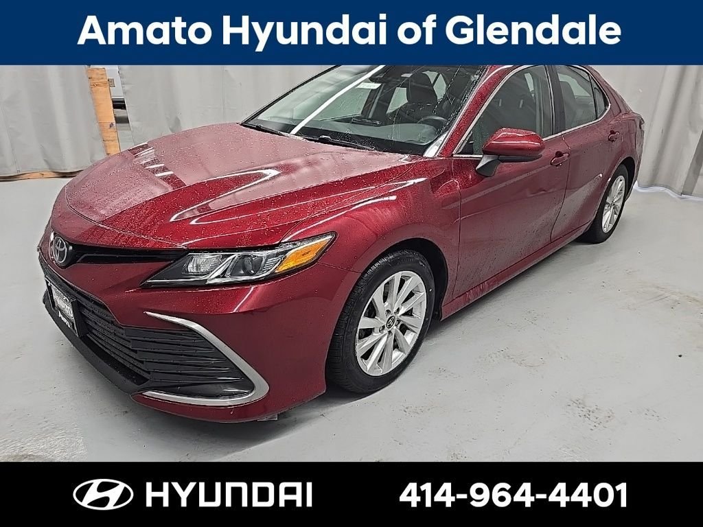 Used 2022 Red Toyota LE image 30
