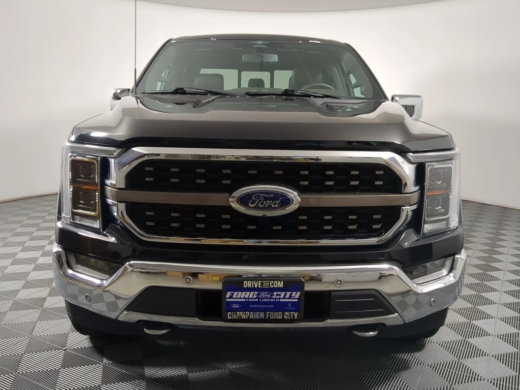 Used 2023 Agate Black Ford King Ranch image 3