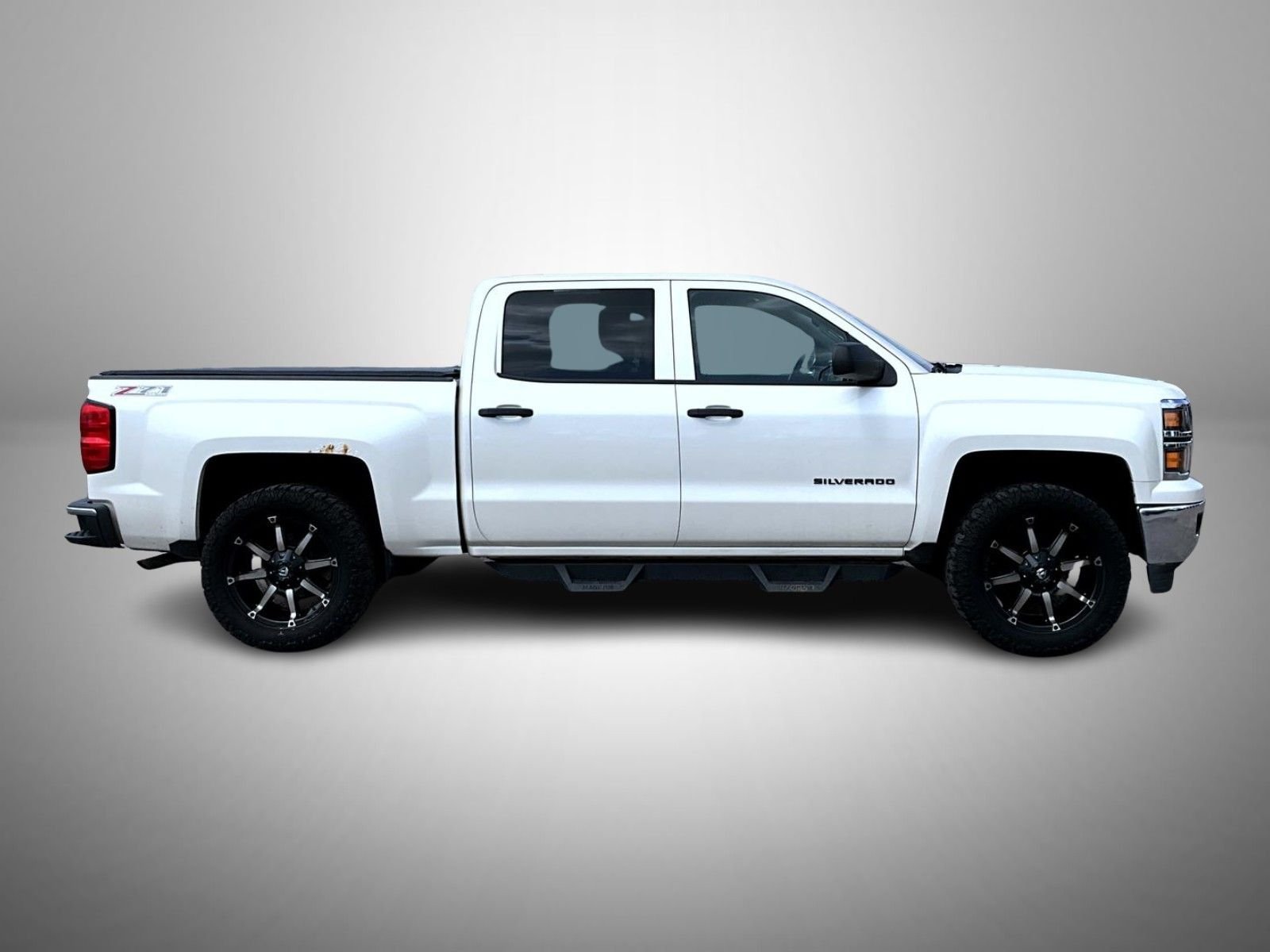 Used 2014 White Chevrolet LT image 4