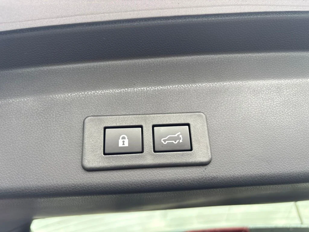 Used 2026 Silver Subaru Touring image 9