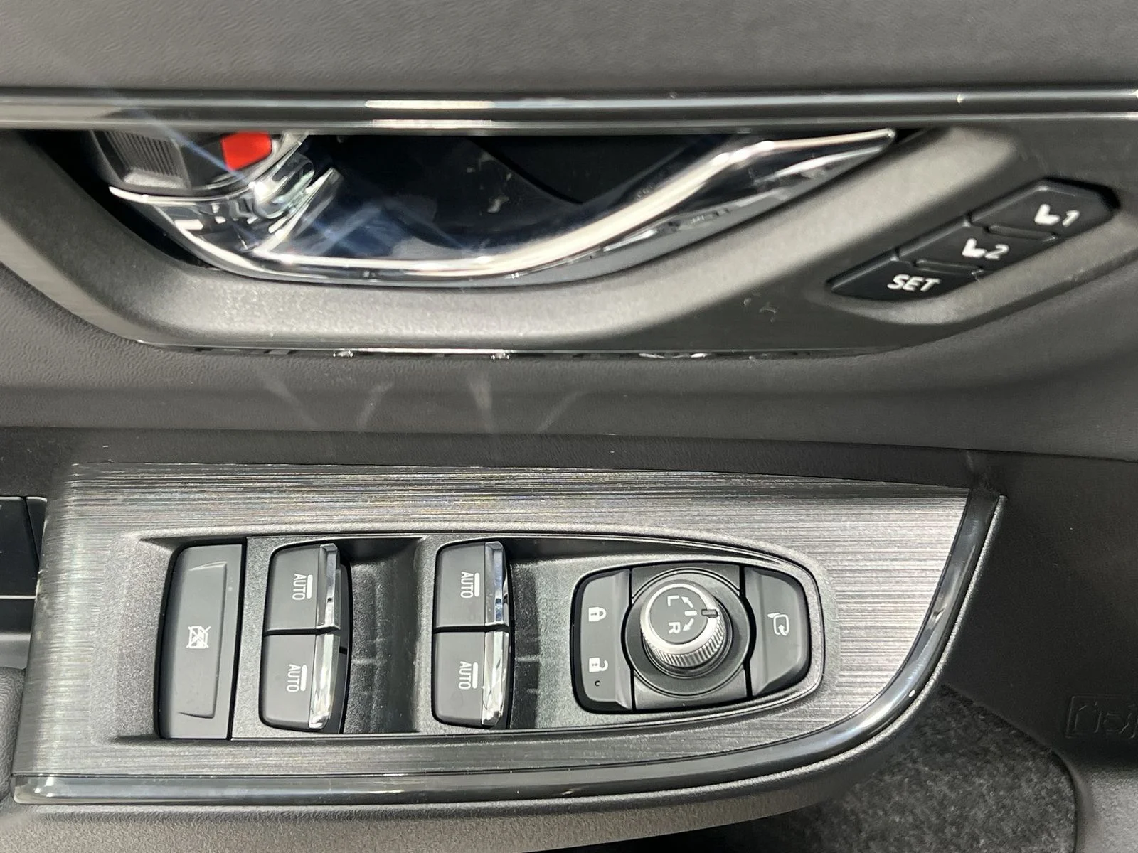 New 2026 ICE SILVER METALLIC Subaru Touring XT image 13
