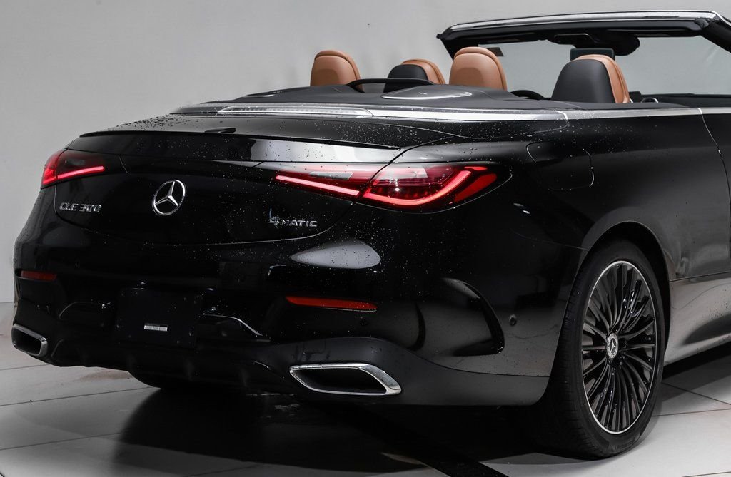 New 2026 Black Mercedes-Benz CLE 300 image 4