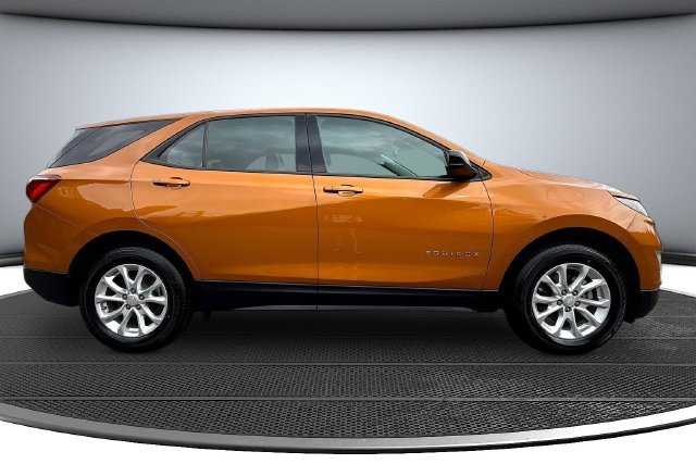 Used 2018 Orange Chevrolet LS image 4