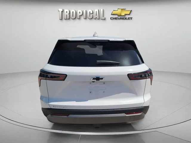 New 2026 Summit White Chevrolet LT image 4