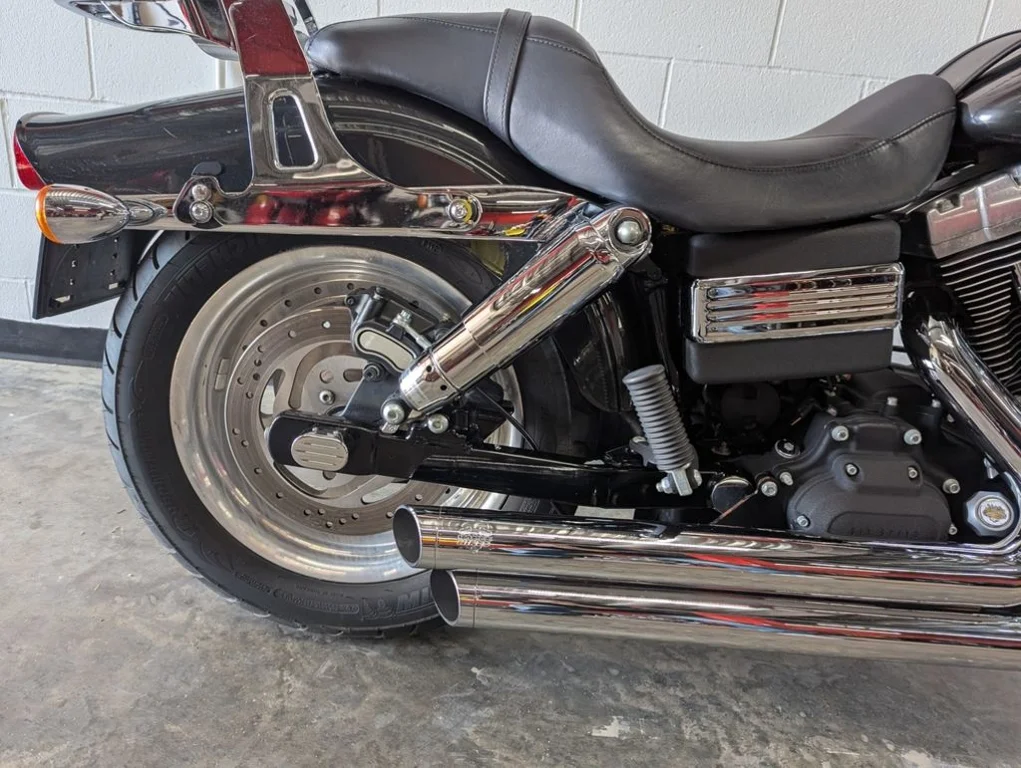 Used 2008 GRAY Harley-Davidson® FXDF - Fat Bob image 7