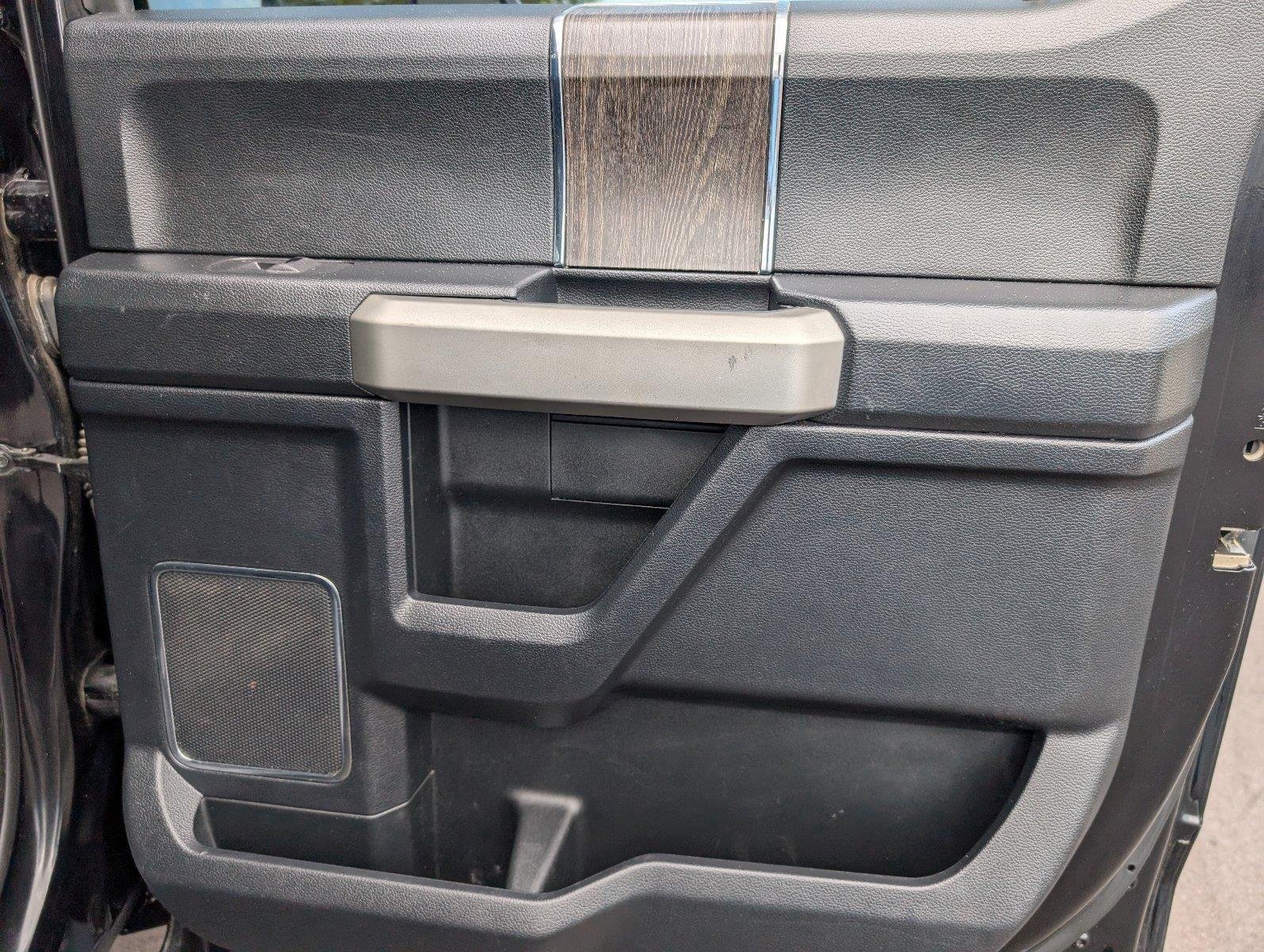 Used 2020 Agate Black Ford Lariat image 39