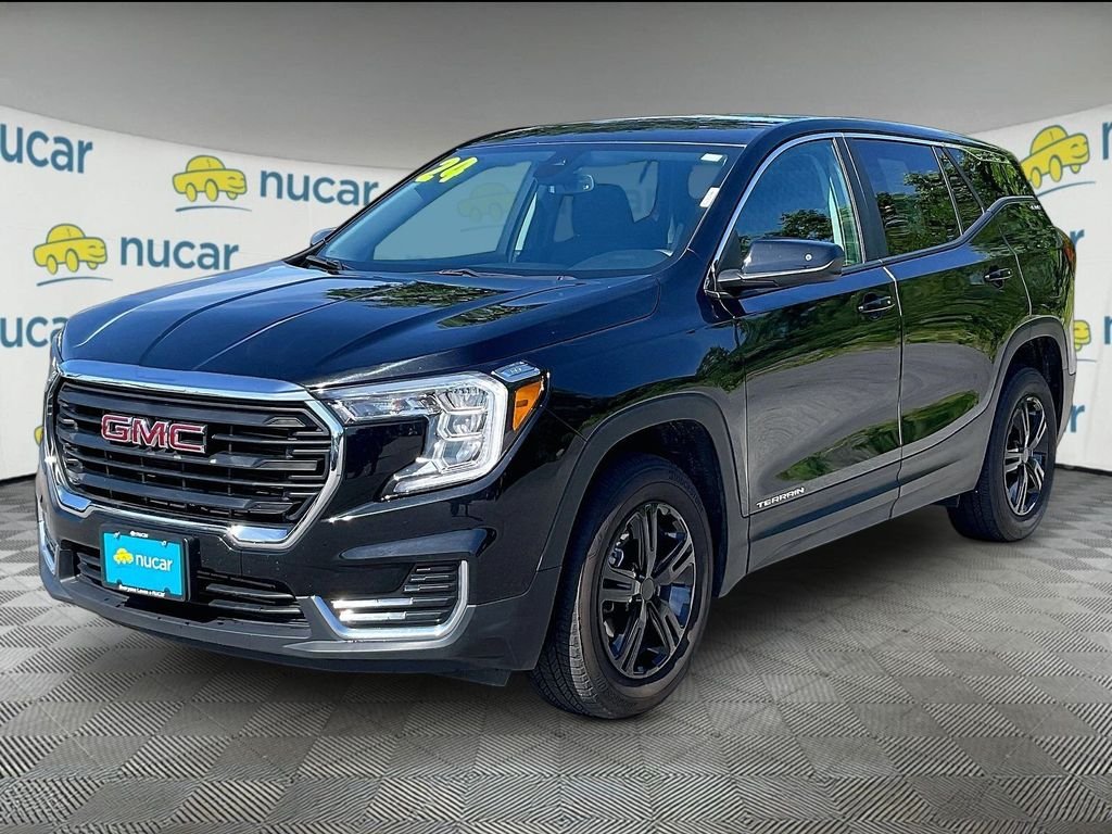 Used 2024 Black GMC SLE image 3