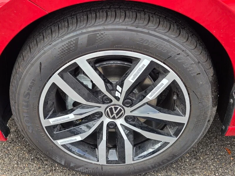 New 2026 Red Volkswagen 1.5T SE image 5