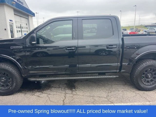 Used 2020 Black Ford XLT image 3
