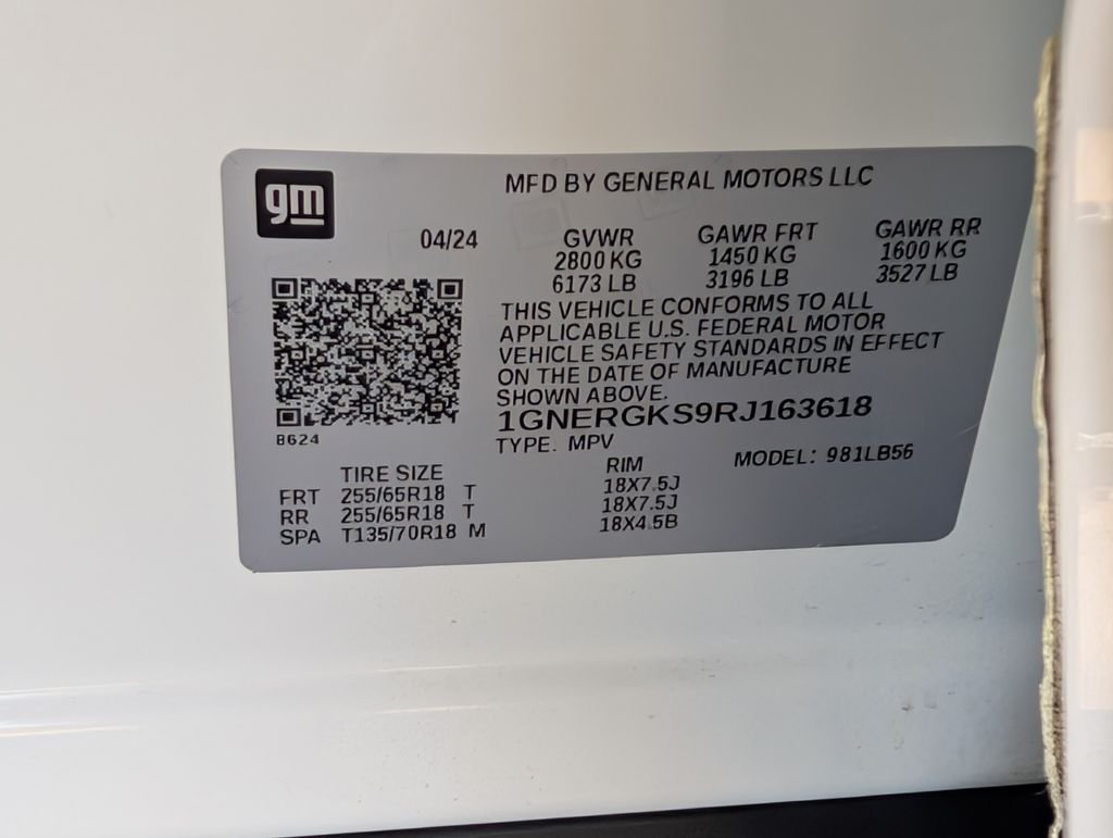 Used 2024 Summit White Chevrolet LT image 35