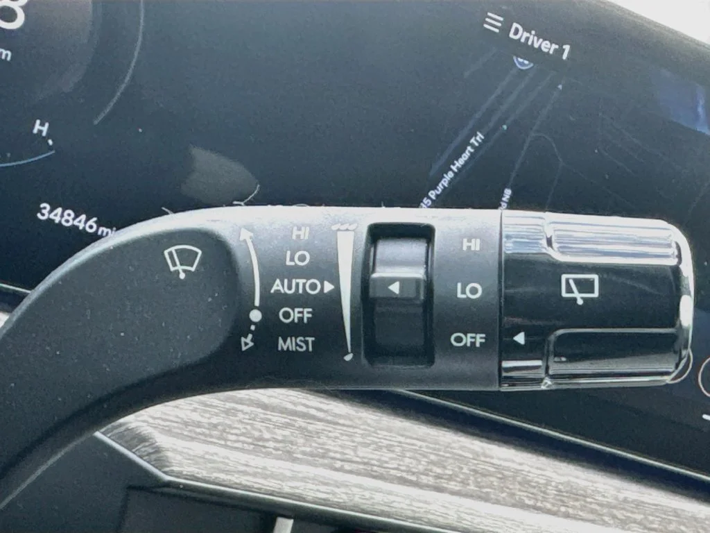 Used 2024 Gray Hyundai Calligraphy image 13