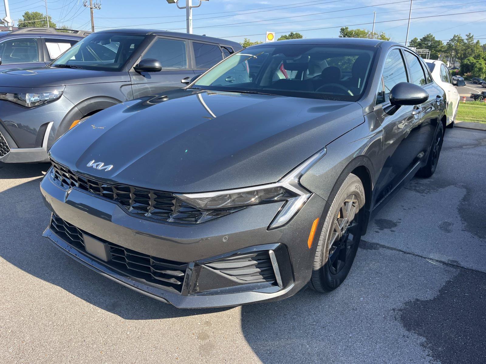 Used 2025 Interstellar Gray Kia LXS image 4