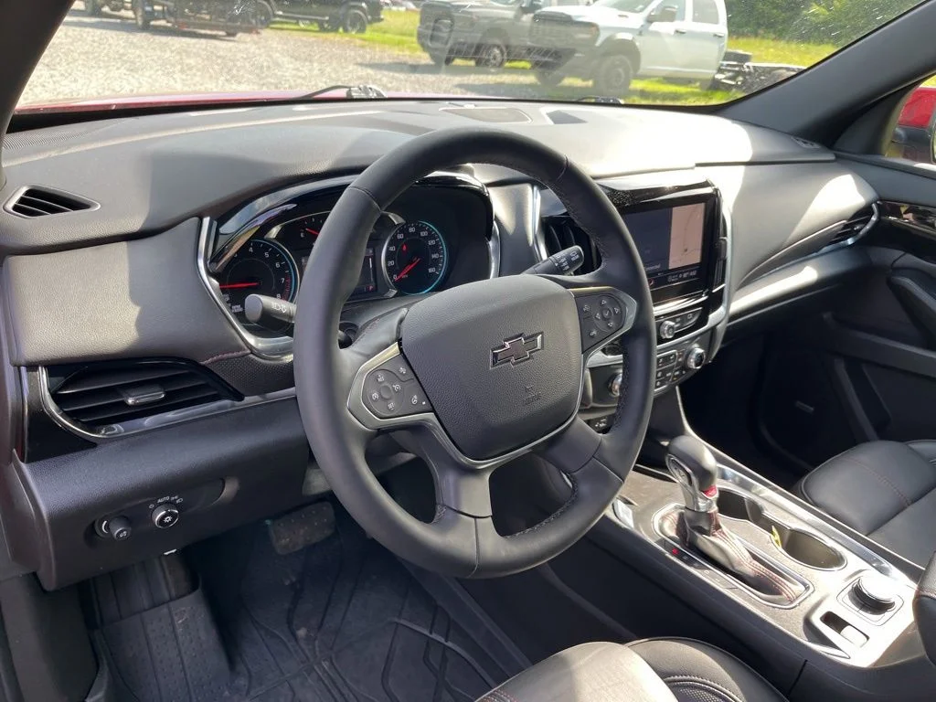 Used 2023 Red Chevrolet RS image 16